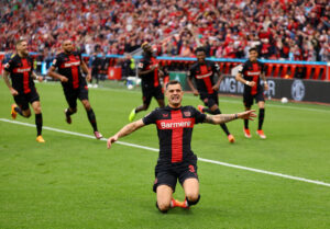 Bayer Leverkusen Kịch Tính Lội Ngược