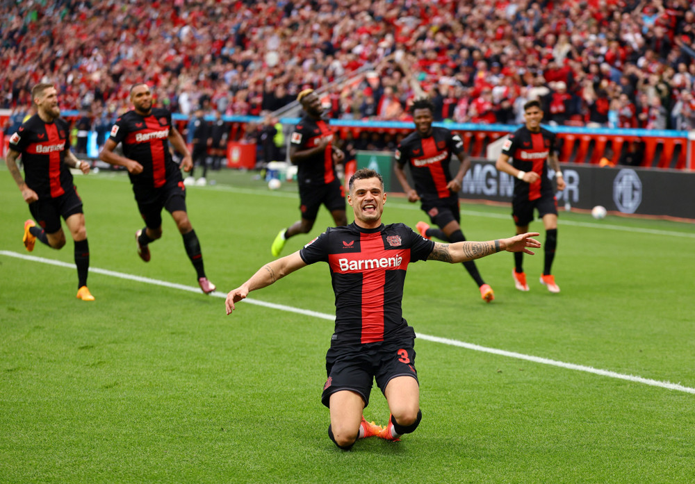 Bayer Leverkusen Kịch Tính Lội Ngược